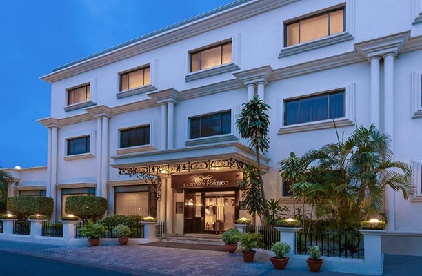 La Place Sarovar Portico